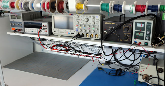 Circuitos electrónicos básicos